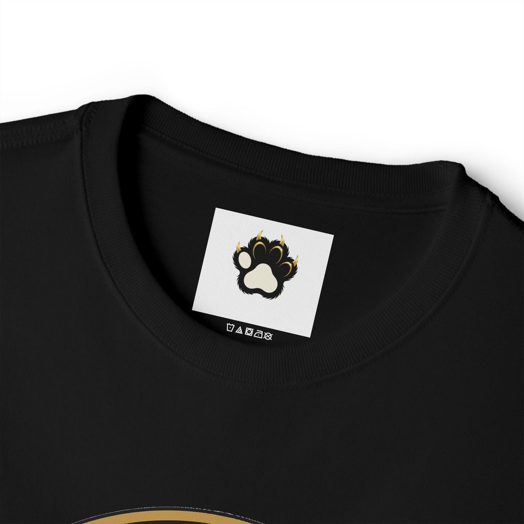 Cat Wave Tee — Retro Samurai Cat Graphic Boxy T‑Shirt